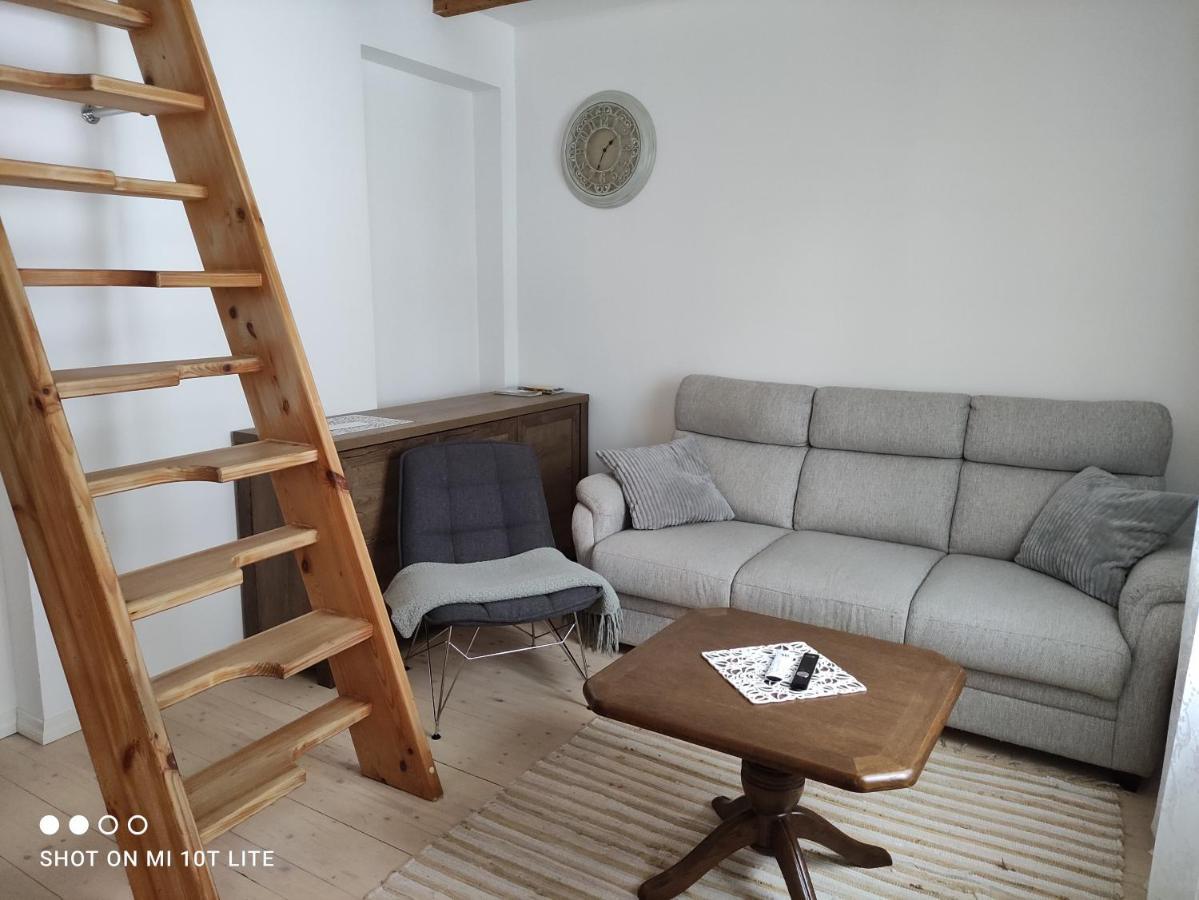 Vallikraavi Apartment ตาร์ตู ภายนอก รูปภาพ