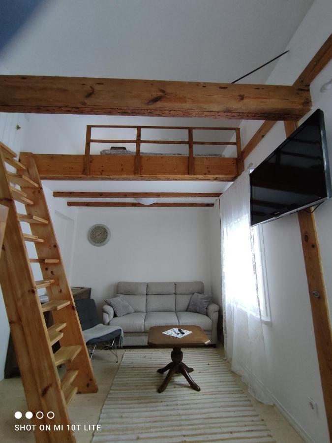 Vallikraavi Apartment ตาร์ตู ภายนอก รูปภาพ